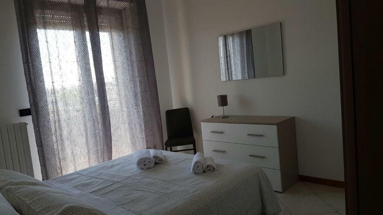 Domus Maris Viserba, Spiagge E Centro A 100 Mt, Promo Maggio Fiera Macfrut, Fieravicola, Expo Dental, Meeting Rímini Exterior foto